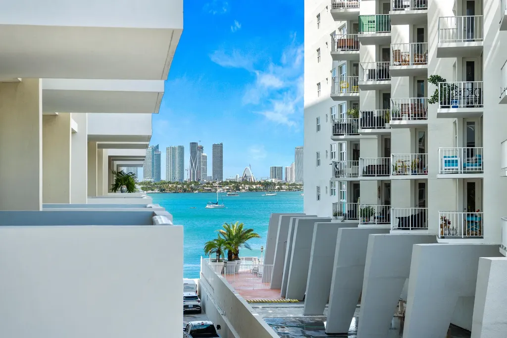 1200 West Avenue Miami Beach FL 33139