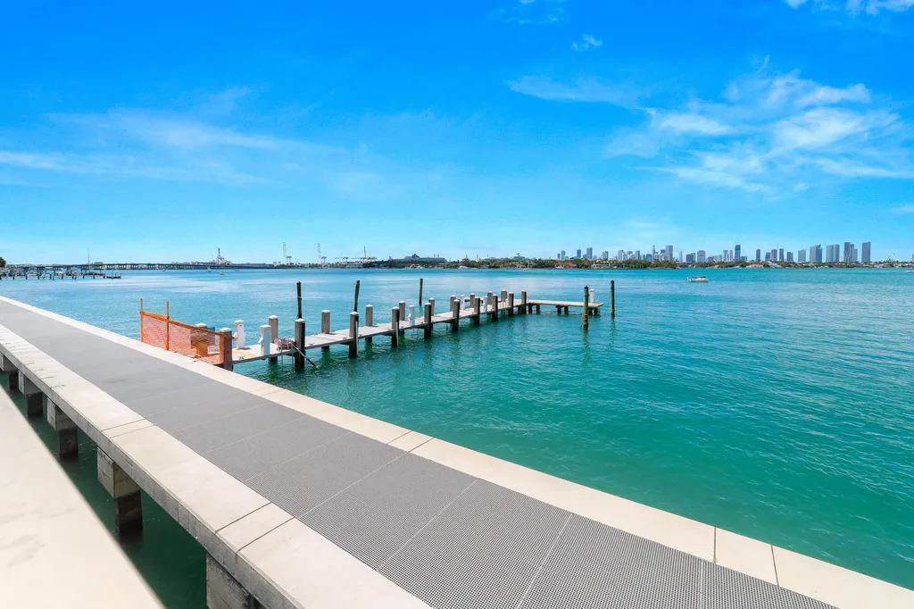 1200 West Avenue Miami Beach FL 33139