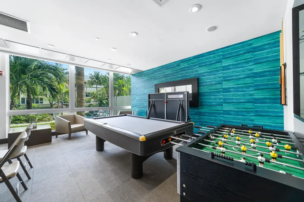 1200 West Avenue Miami Beach FL 33139