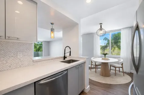1200 West Avenue Miami Beach FL 33139
