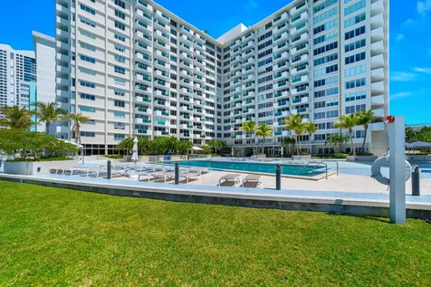 1200 West Avenue Miami Beach FL 33139