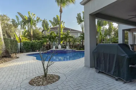 16138 SW 15th Street Pembroke Pines FL 33027