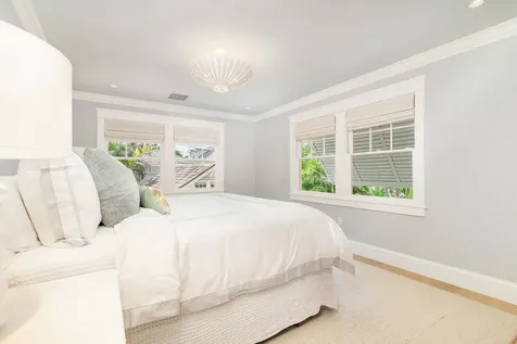 142 Seabreeze Avenue Palm Beach FL 33480