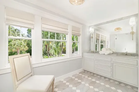 142 Seabreeze Avenue Palm Beach FL 33480