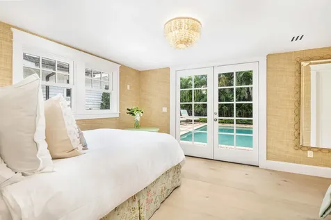 142 Seabreeze Avenue Palm Beach FL 33480