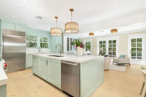 142 Seabreeze Avenue Palm Beach FL 33480