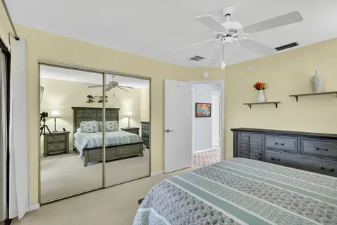 5650 SE Foxcross Place Stuart FL 34997
