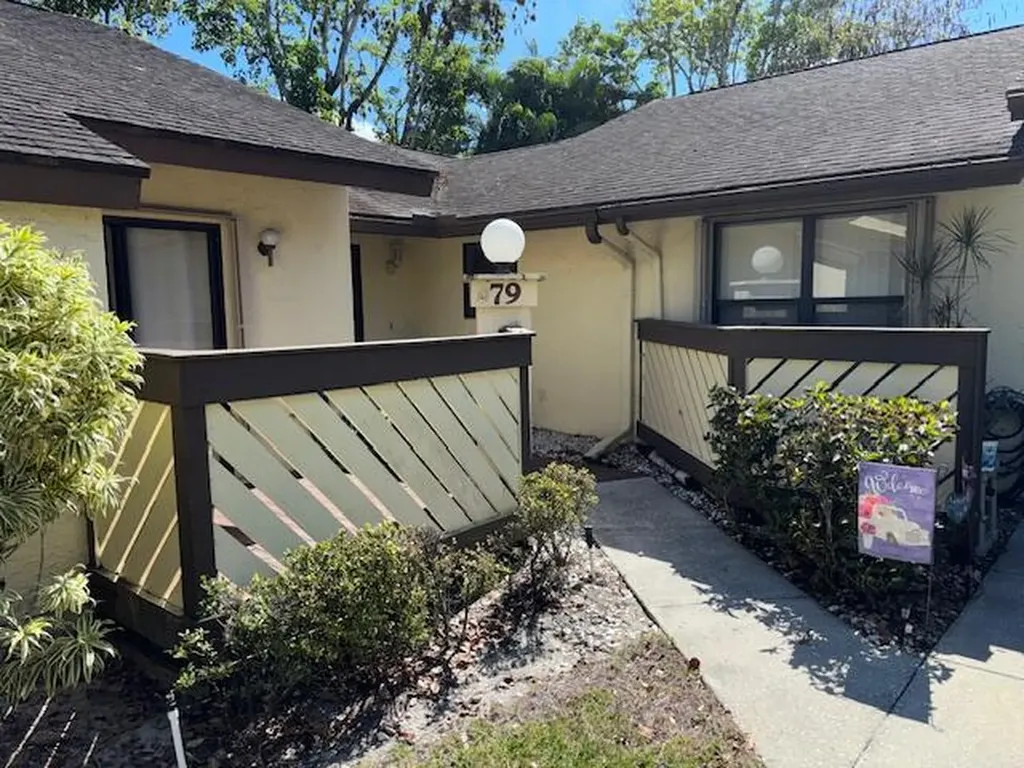 79 Wood Rose Court Royal Palm Beach FL 33411