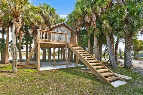 200 S Graves Road Fort Pierce FL 34945