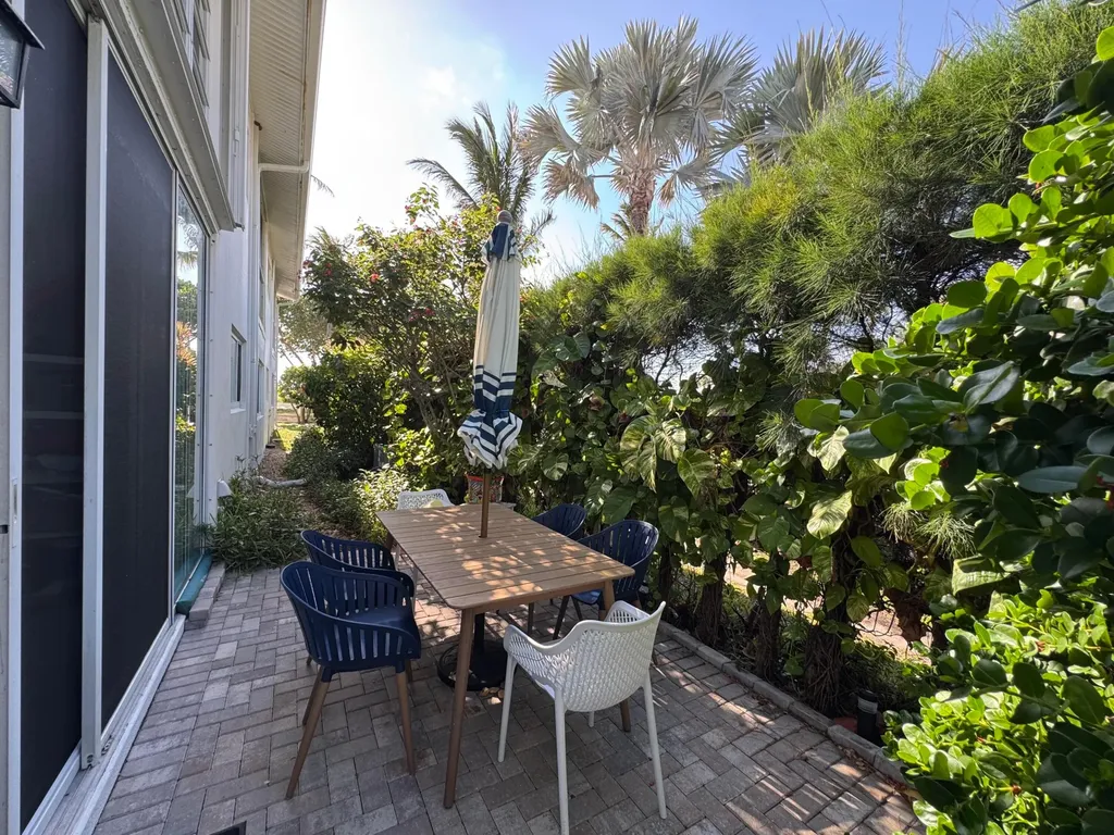 5505 N Ocean Boulevard Ocean Ridge FL 33435