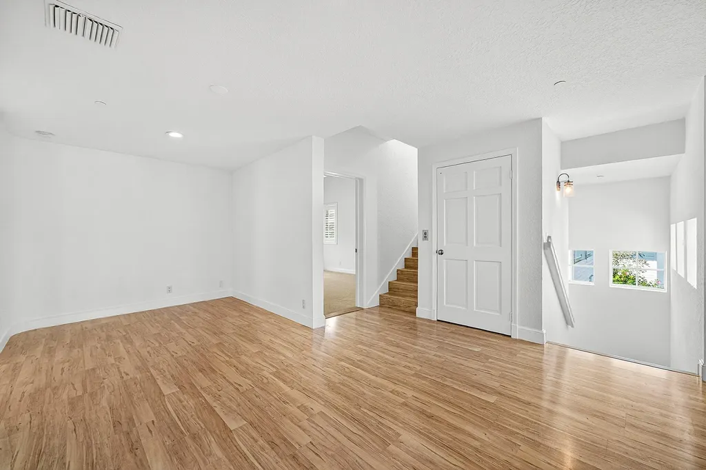 130 Jupiter Key Road Jupiter FL 33477