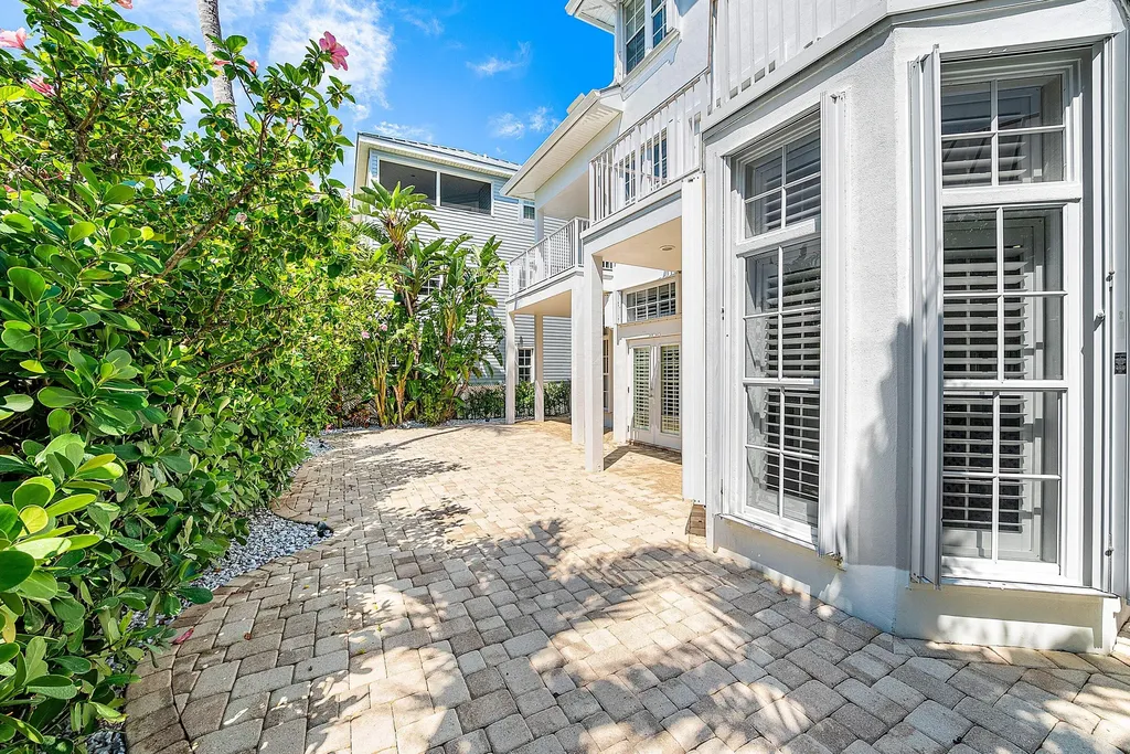 130 Jupiter Key Road Jupiter FL 33477