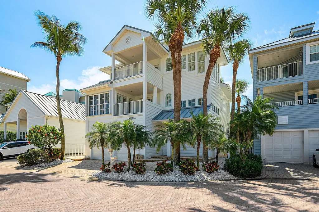 130 Jupiter Key Road Jupiter FL 33477