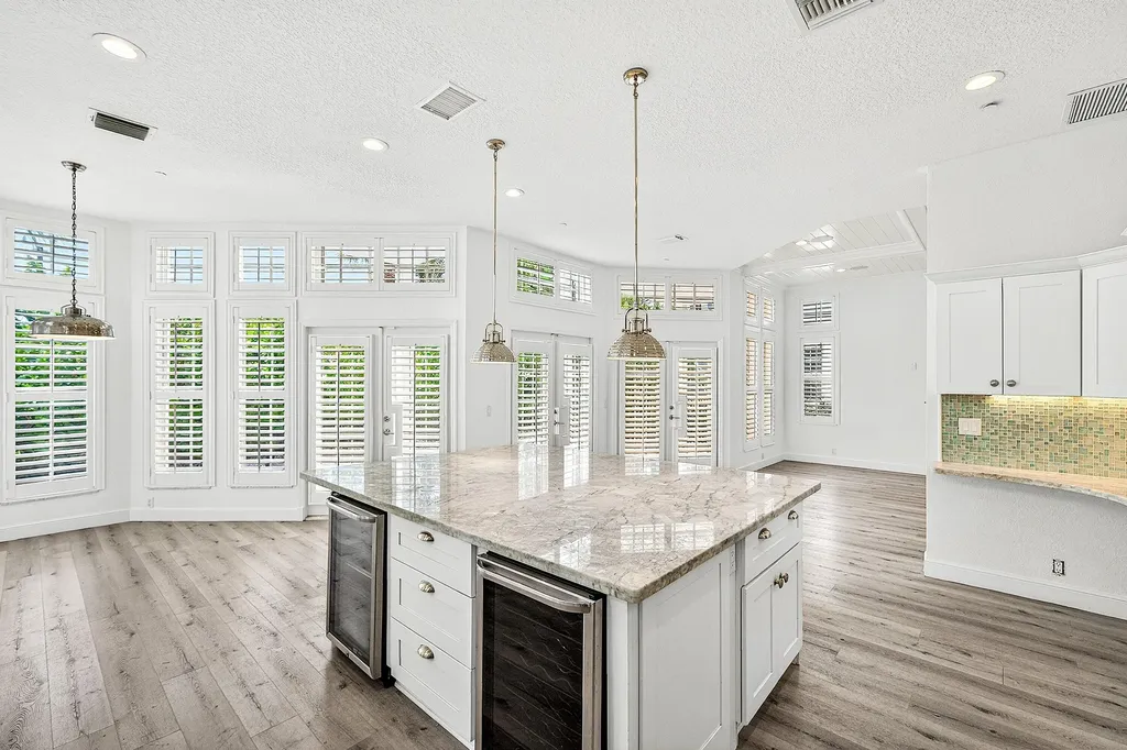 130 Jupiter Key Road Jupiter FL 33477