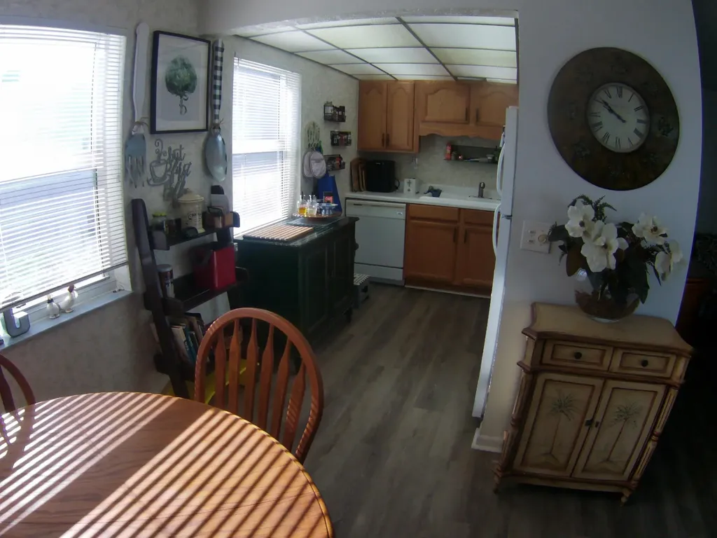 571 Capri L Delray Beach FL 33484