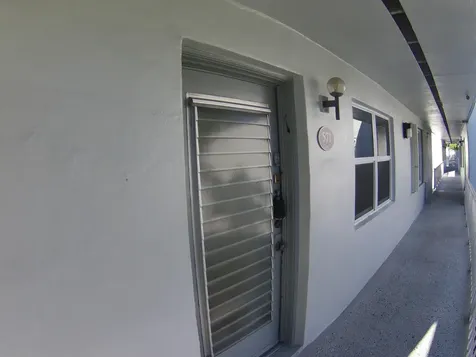 571 Capri L Delray Beach FL 33484