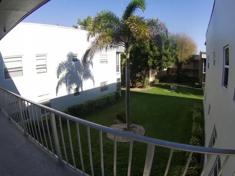 571 Capri L Delray Beach FL 33484