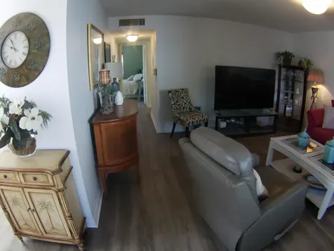 571 Capri L Delray Beach FL 33484
