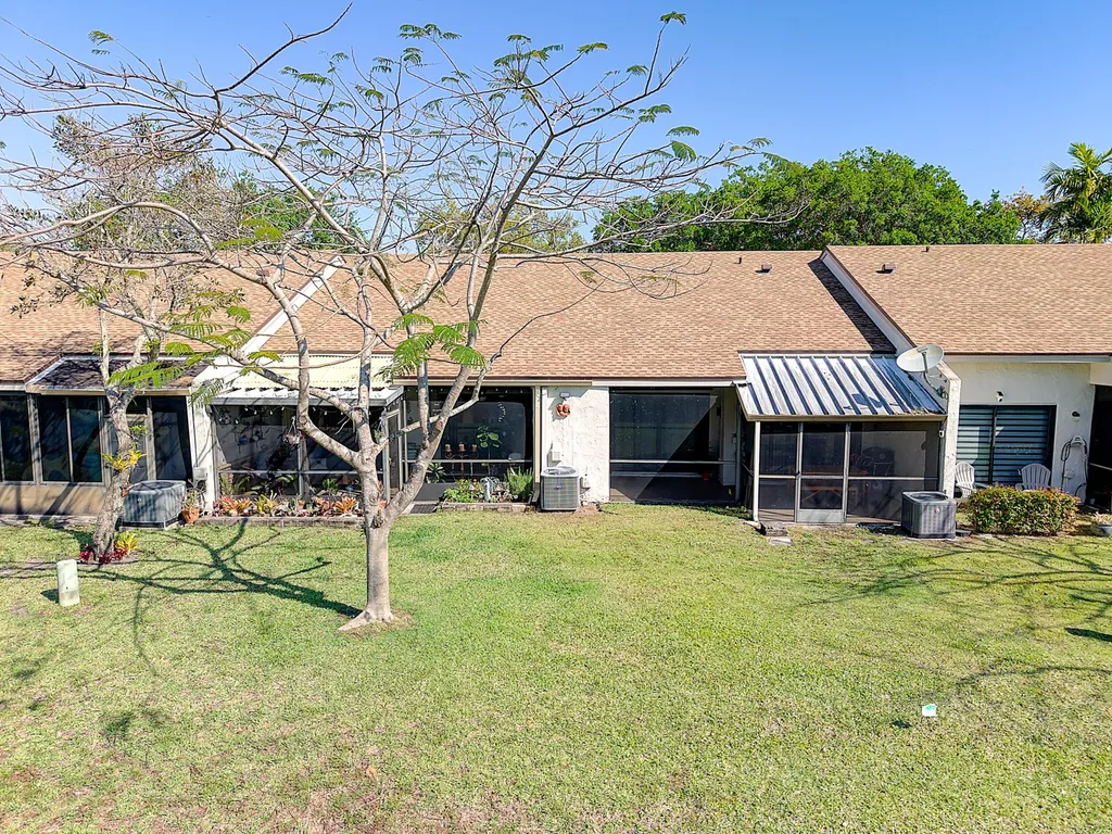 7906 NW 10th Street Plantation FL 33322
