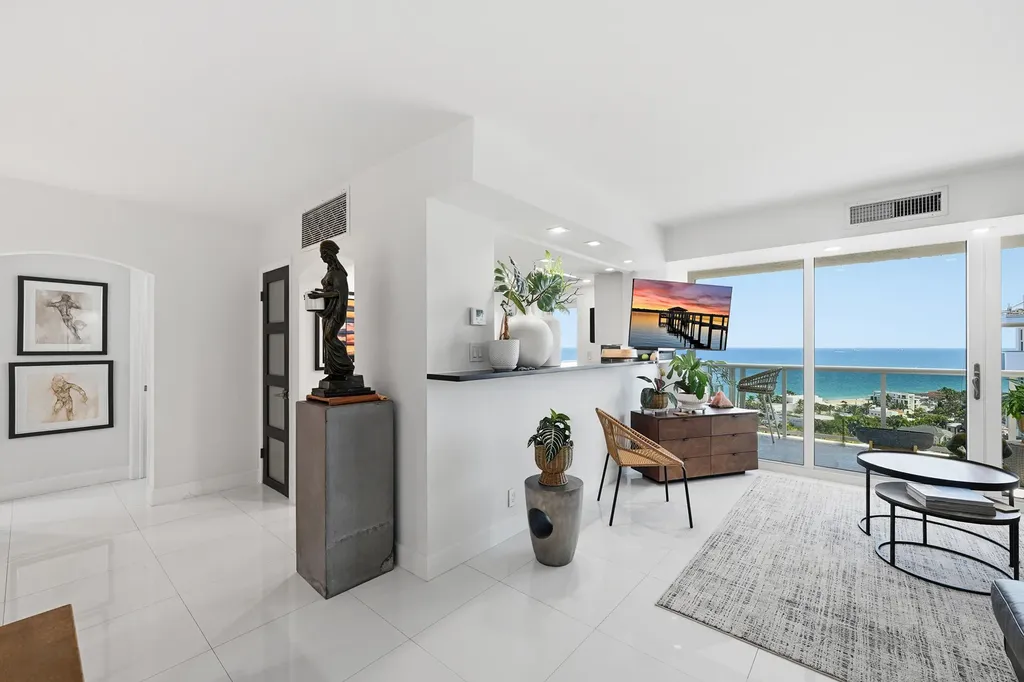 2715 N Ocean Boulevard Fort Lauderdale FL 33308