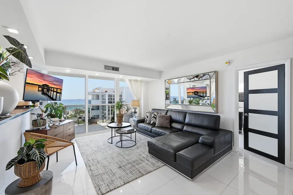 2715 N Ocean Boulevard Fort Lauderdale FL 33308