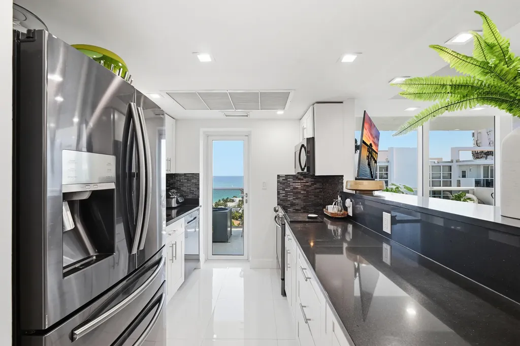 2715 N Ocean Boulevard Fort Lauderdale FL 33308