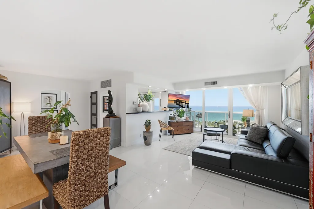 2715 N Ocean Boulevard Fort Lauderdale FL 33308