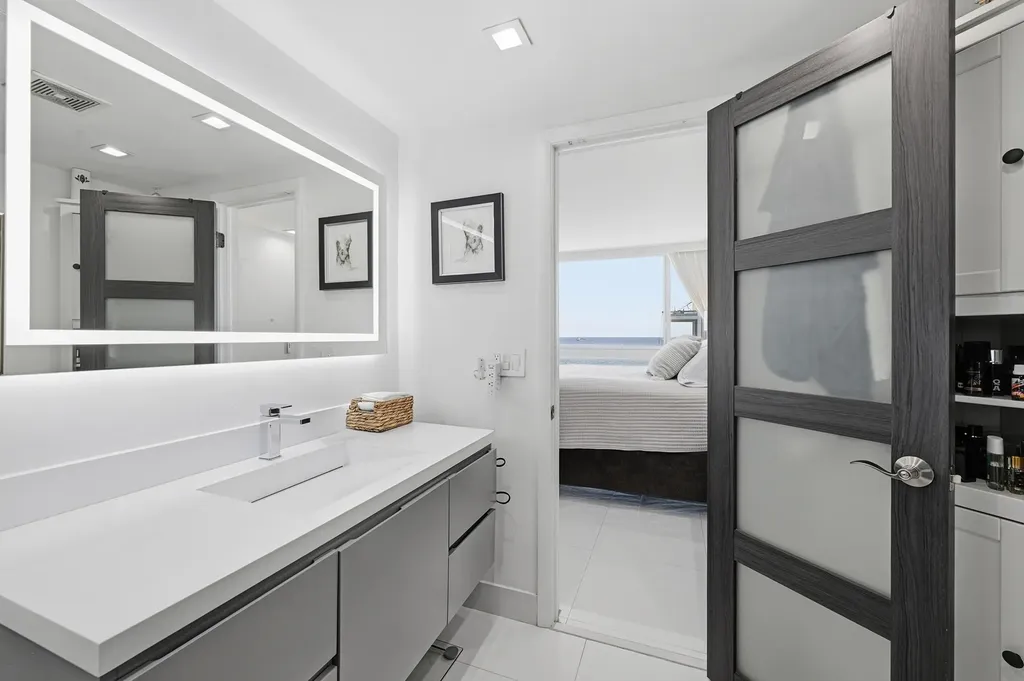 2715 N Ocean Boulevard Fort Lauderdale FL 33308