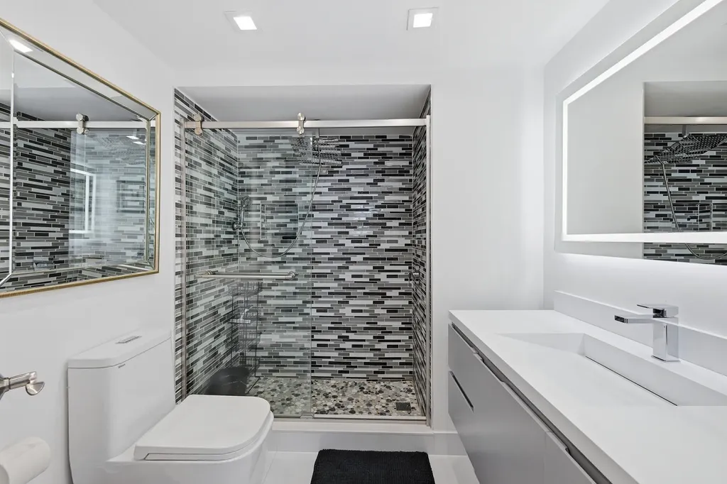 2715 N Ocean Boulevard Fort Lauderdale FL 33308