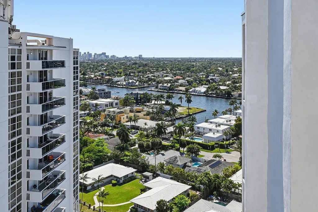 2715 N Ocean Boulevard Fort Lauderdale FL 33308