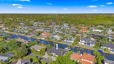 9039 SE Hawksbill Way Hobe Sound FL 33455