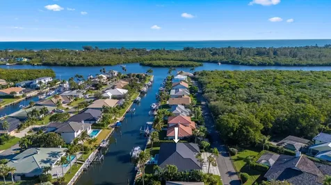 9039 SE Hawksbill Way Hobe Sound FL 33455