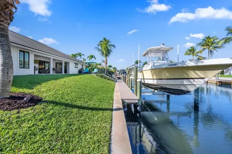 9039 SE Hawksbill Way Hobe Sound FL 33455