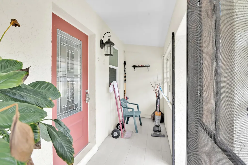 5221 NE 16th Avenue Pompano Beach FL 33064