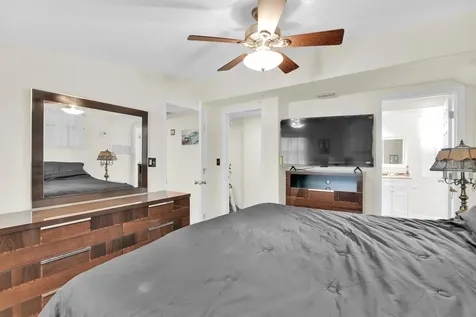 5221 NE 16th Avenue Pompano Beach FL 33064