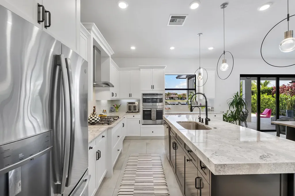 12095 S Baypoint Circle Parkland FL 33076