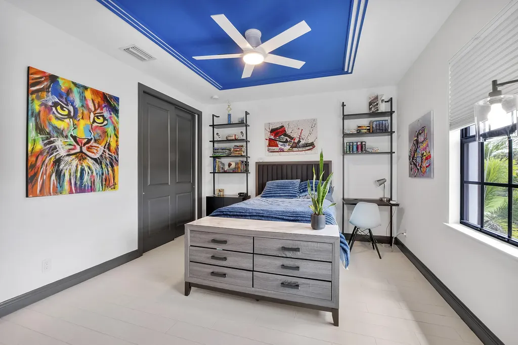 12095 S Baypoint Circle Parkland FL 33076