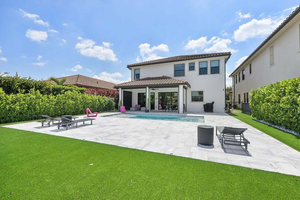 12095 S Baypoint Circle Parkland FL 33076