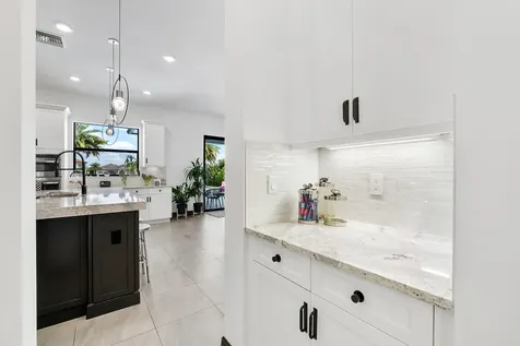 12095 S Baypoint Circle Parkland FL 33076