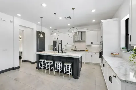 12095 S Baypoint Circle Parkland FL 33076