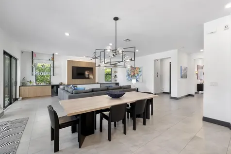 12095 S Baypoint Circle Parkland FL 33076