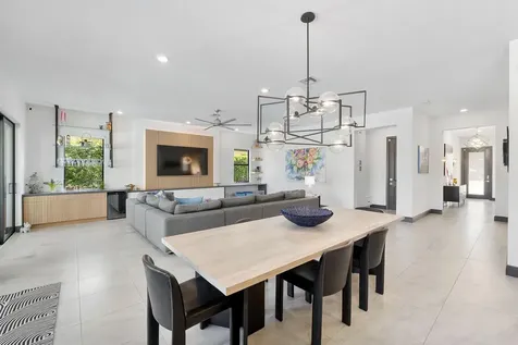 12095 S Baypoint Circle Parkland FL 33076