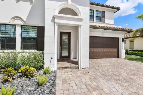 12095 S Baypoint Circle Parkland FL 33076