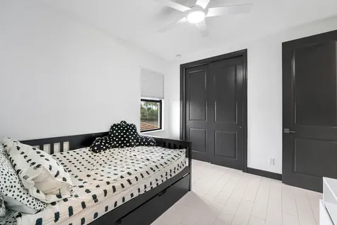 12095 S Baypoint Circle Parkland FL 33076