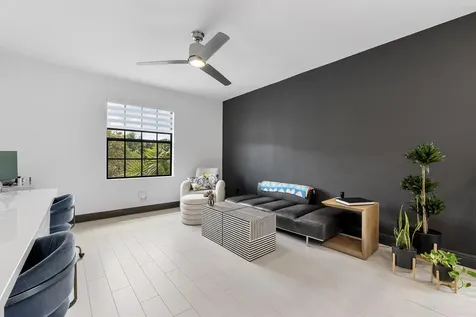 12095 S Baypoint Circle Parkland FL 33076