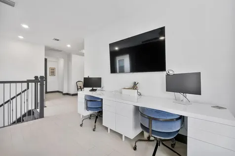 12095 S Baypoint Circle Parkland FL 33076