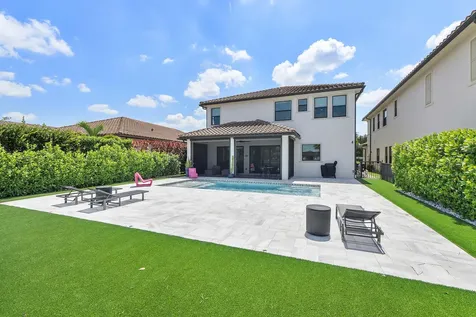 12095 S Baypoint Circle Parkland FL 33076
