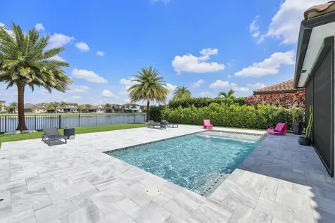 12095 S Baypoint Circle Parkland FL 33076