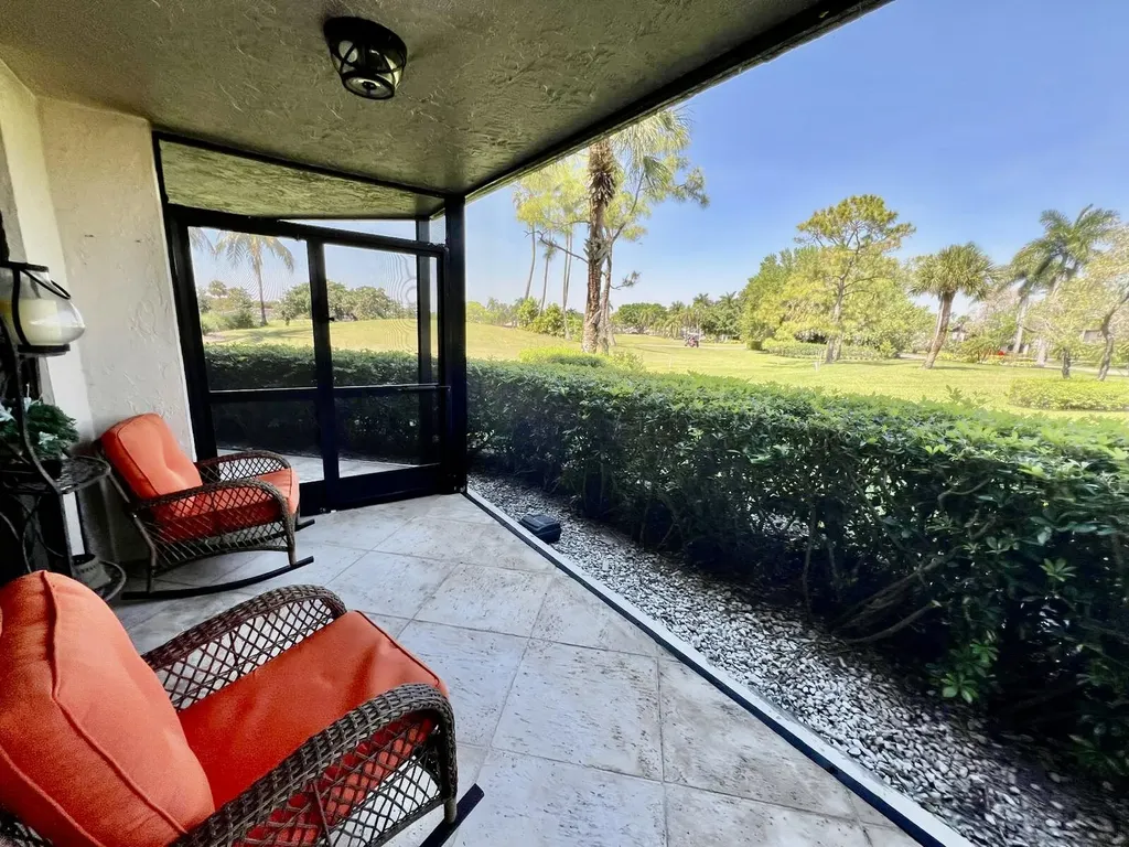 5257 S Fountains Drive S Lake Worth FL 33467