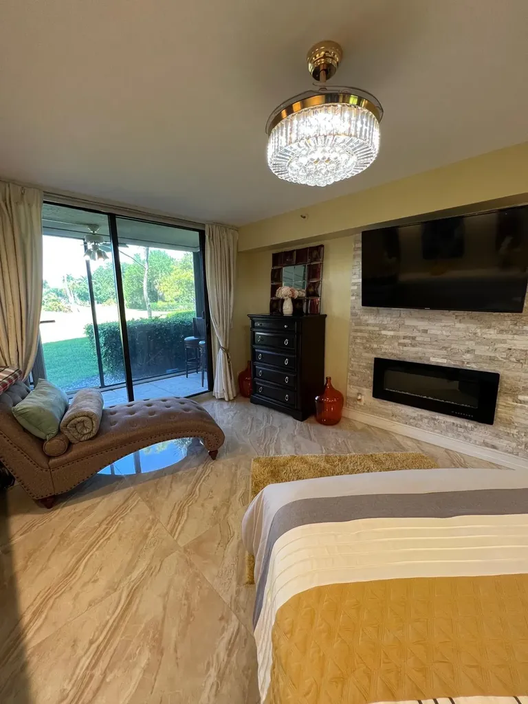 5257 S Fountains Drive S Lake Worth FL 33467